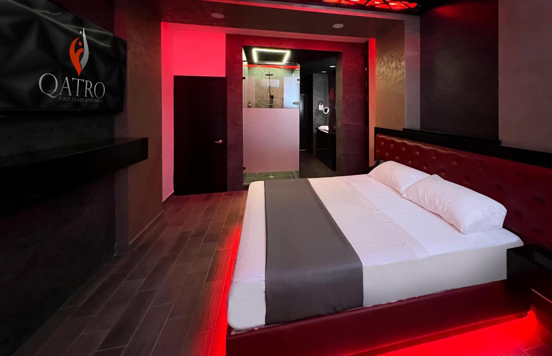 Motel Boutique Qatro Ensenada Zewnętrze zdjęcie